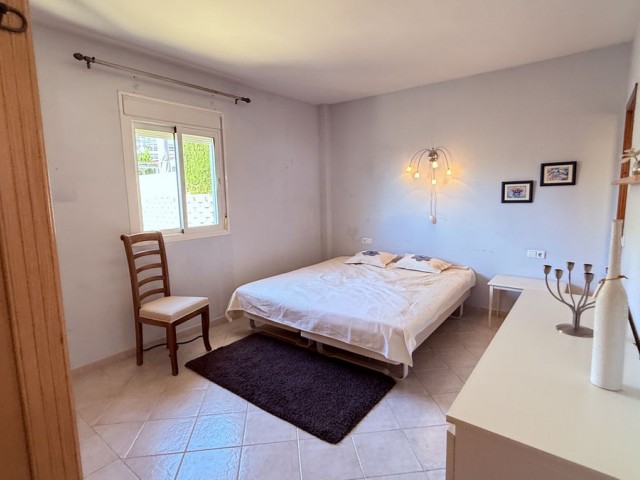 4 Sovrums Villa i Higueron