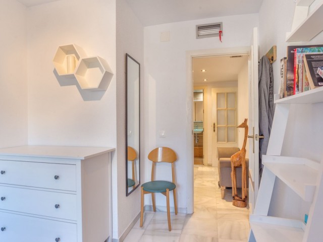 Apartamento con 3 Dormitorios  en Marbella