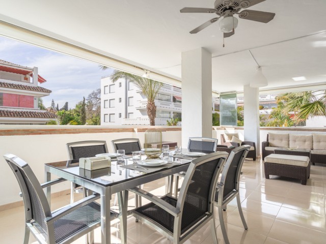 Appartement avec 3 Chambres  à The Golden Mile