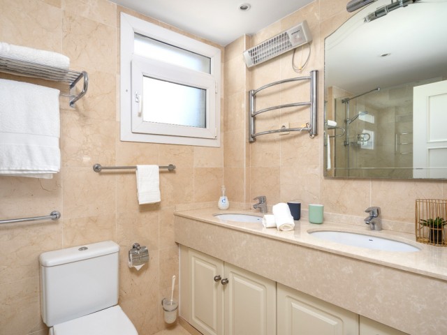 Appartement avec 3 Chambres  à The Golden Mile