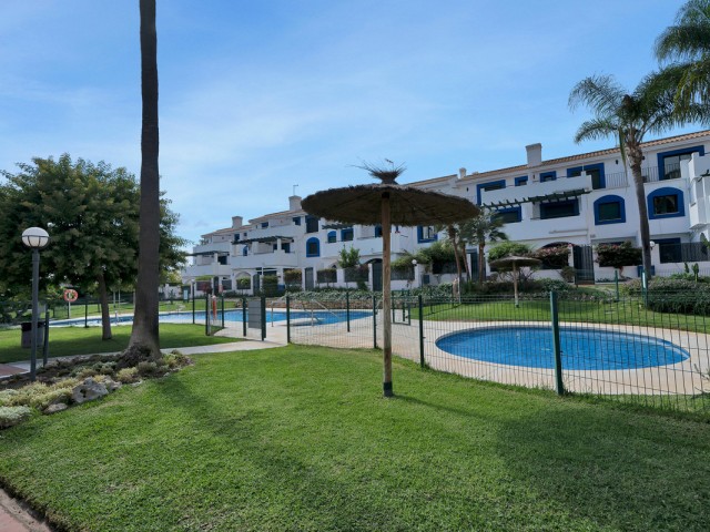 Appartement avec 3 Chambres  à San Pedro de Alcántara