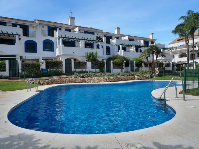 Appartement avec 3 Chambres  à San Pedro de Alcántara