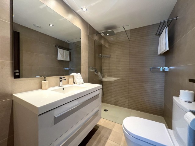 4 Schlafzimmer Apartment in San Pedro de Alcántara