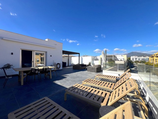 4 Schlafzimmer Apartment in San Pedro de Alcántara