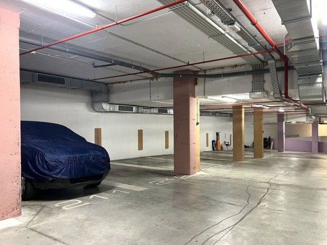 4 Schlafzimmer Apartment in San Pedro de Alcántara