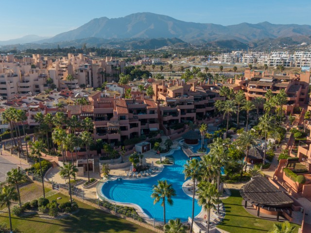 Kattohuoneisto Estepona