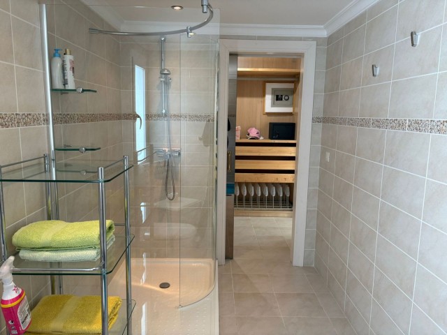 Villa con 3 Dormitorios  en Miraflores