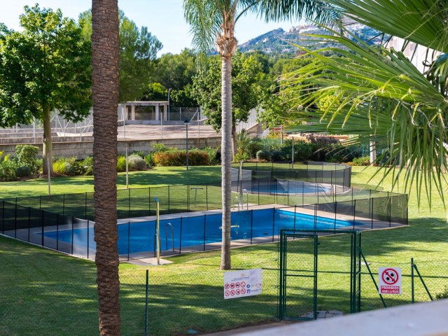 2 Bedrooms Apartment in Torrequebrada