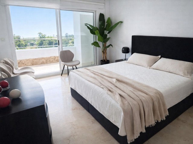 2 Makuuhuoneen Huoneisto Guadalmina Alta