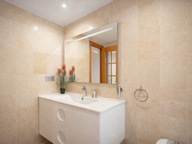 2 Makuuhuoneen Huoneisto Guadalmina Alta