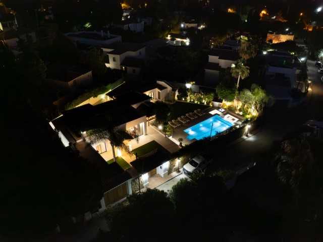 6 Bedrooms Villa in Nagüeles