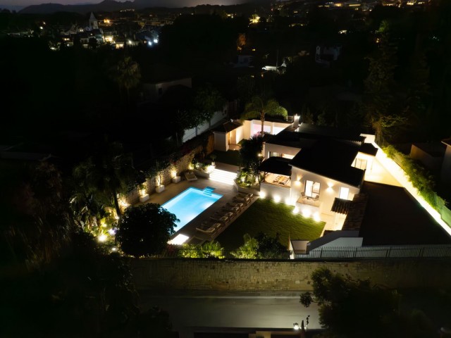 6 Bedrooms Villa in Nagüeles