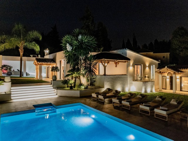 6 Bedrooms Villa in Nagüeles