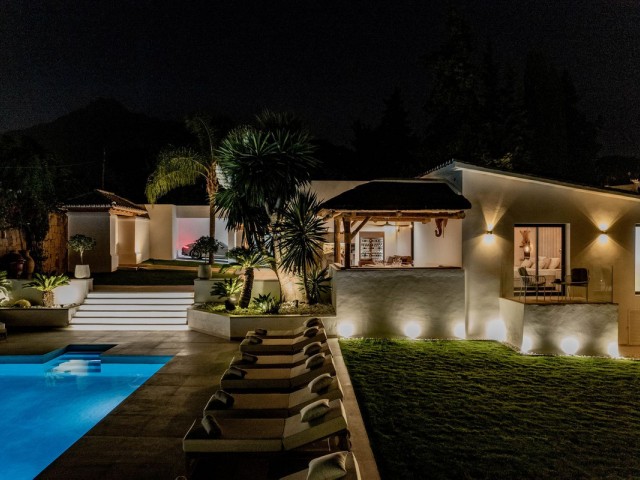 6 Bedrooms Villa in Nagüeles