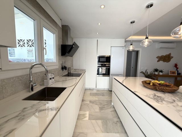 Kattohuoneisto Estepona