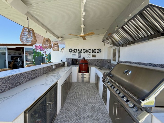 Kattohuoneisto Estepona