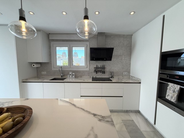 Kattohuoneisto Estepona