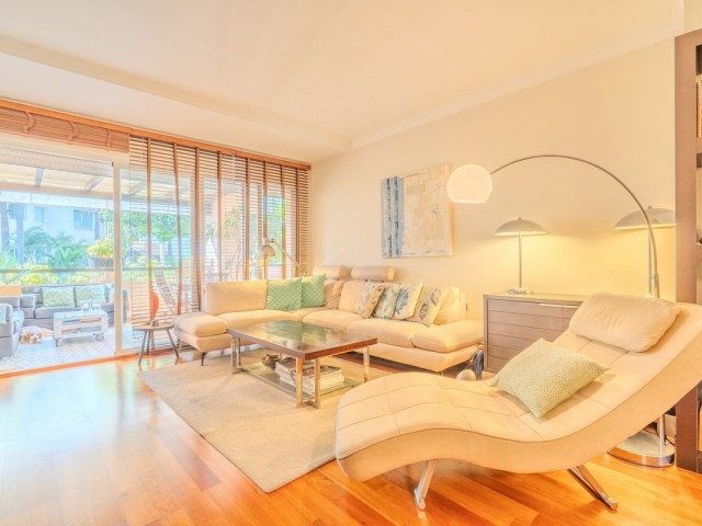 3 Bedrooms Apartment in Marbella