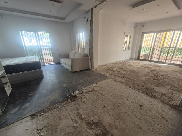 2 Makuuhuoneen Huoneisto Puerto Banús