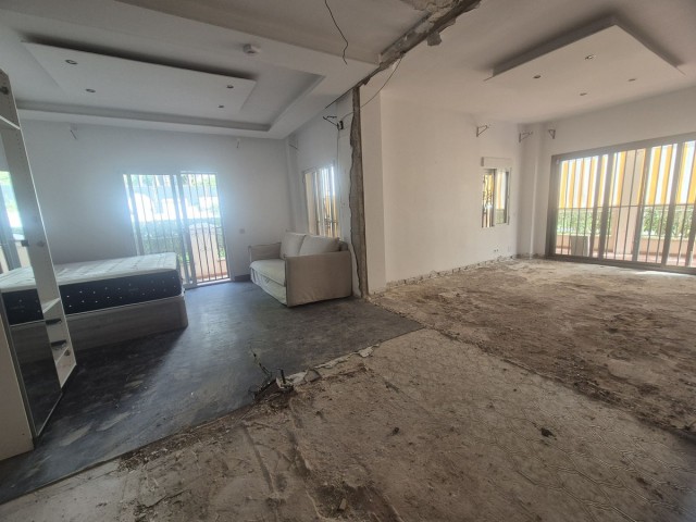 2 Makuuhuoneen Huoneisto Puerto Banús