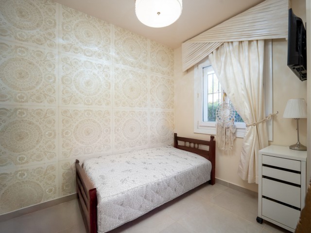 4 Slaapkamer Rijtjeshuis in Estepona