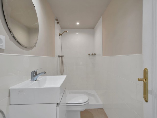 4 Slaapkamer Rijtjeshuis in Estepona