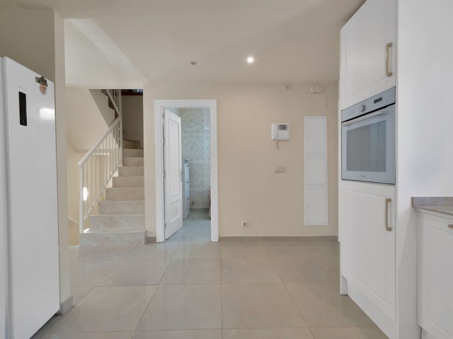 4 Slaapkamer Rijtjeshuis in Estepona