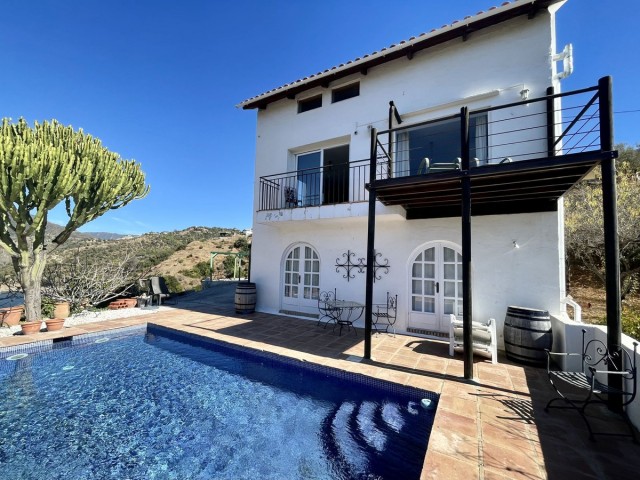 3 Schlafzimmer Villa in Istán