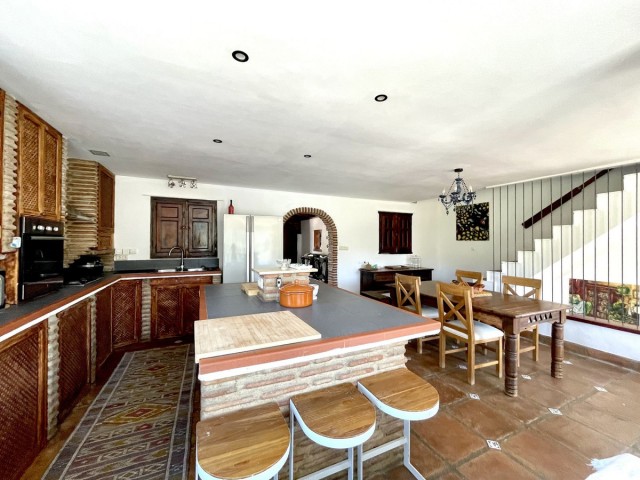 3 Schlafzimmer Villa in Istán