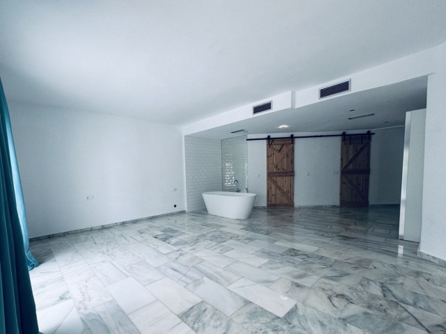 3 Makuuhuoneen Huoneisto Marbella