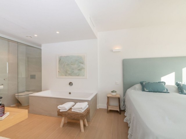 Maison mitoyenne avec 3 Chambres  à Mijas