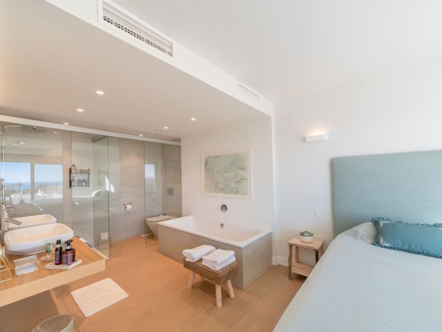 Maison mitoyenne avec 3 Chambres  à Mijas