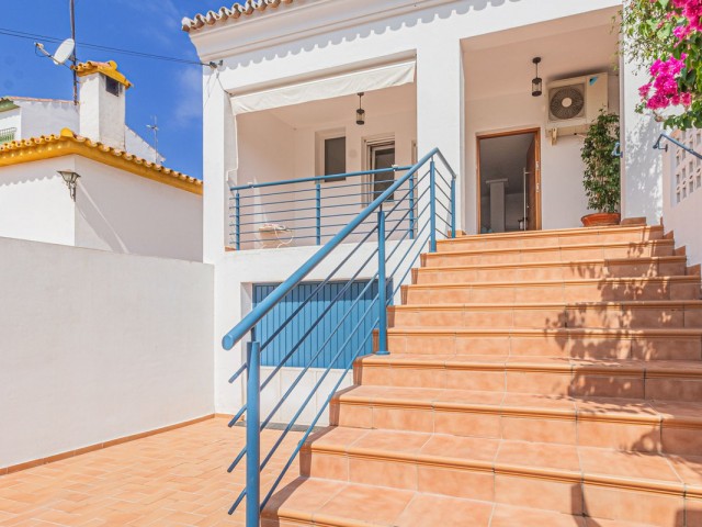 Villa con 4 Dormitorios  en Sotogrande