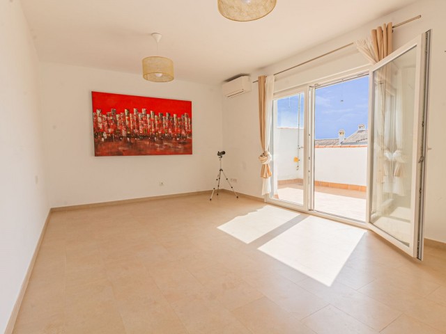 Villa con 4 Dormitorios  en Sotogrande