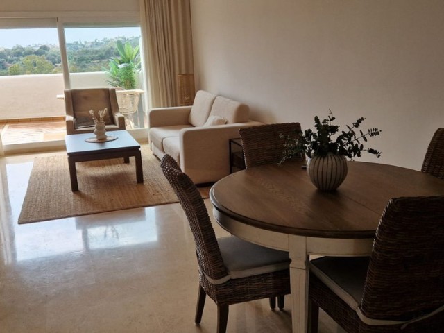 Penthouse avec 2 Chambres  à Elviria