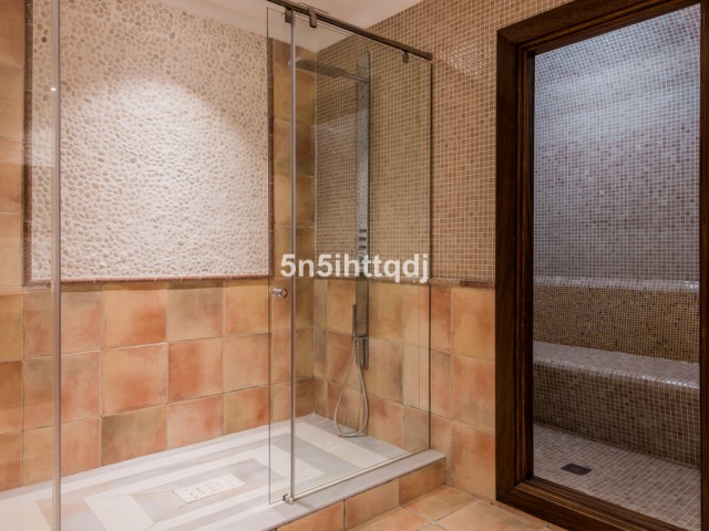 5 Schlafzimmer Villa in Benahavís