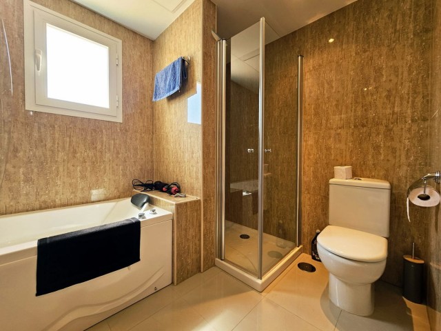 3 Bedrooms Apartment in Estepona