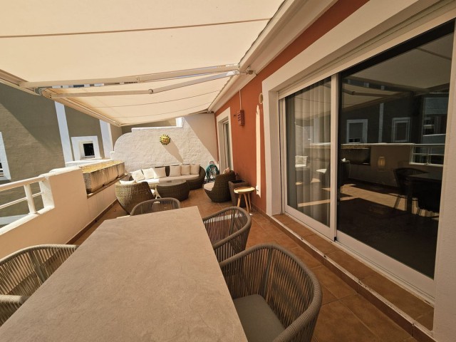 3 Bedrooms Apartment in Estepona