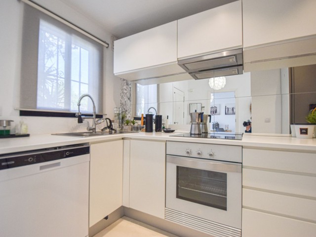 Maison mitoyenne avec 4 Chambres  à San Pedro de Alcántara