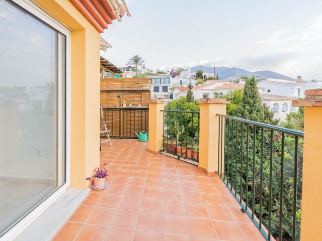 3 Bedrooms Townhouse in Fuengirola