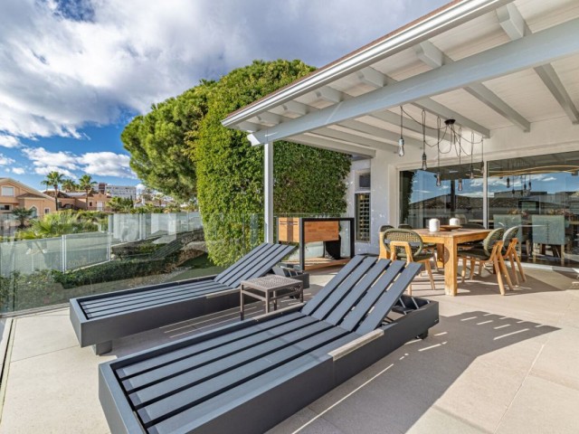 Villa avec 5 Chambres  à Las Chapas