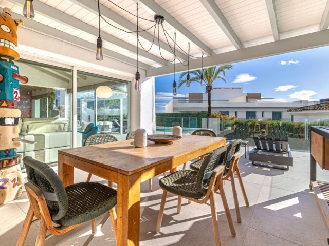 Villa avec 5 Chambres  à Las Chapas