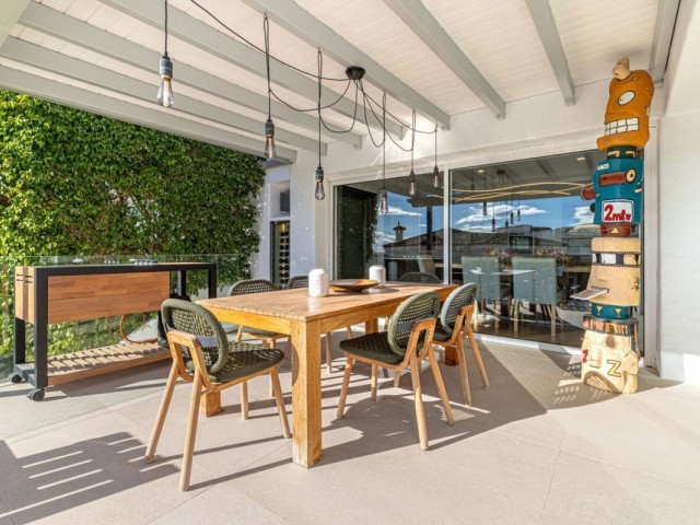 Villa avec 5 Chambres  à Las Chapas