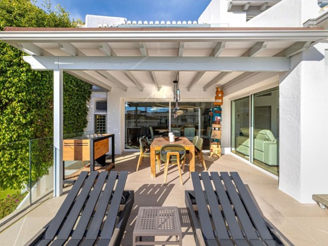 Villa avec 5 Chambres  à Las Chapas