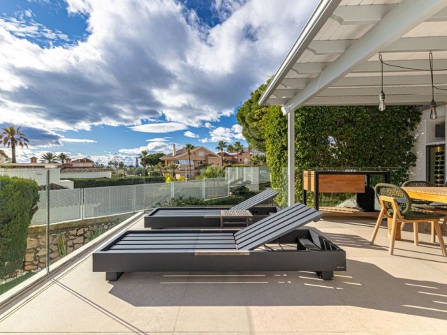 Villa avec 5 Chambres  à Las Chapas