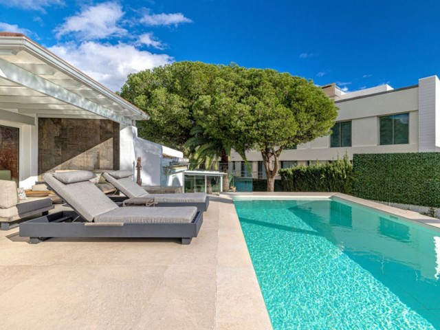 Villa avec 5 Chambres  à Las Chapas