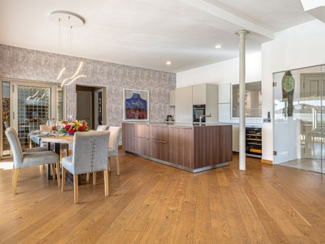 Villa avec 5 Chambres  à Las Chapas