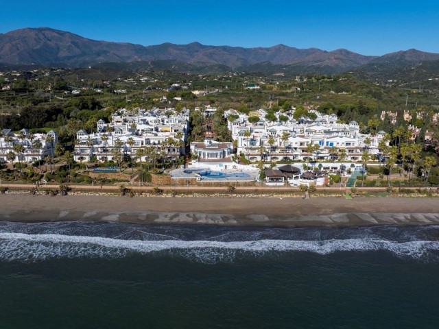 3 Bedrooms Apartment in Estepona