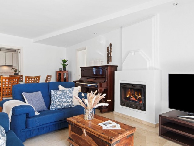 3 Bedrooms Apartment in Estepona