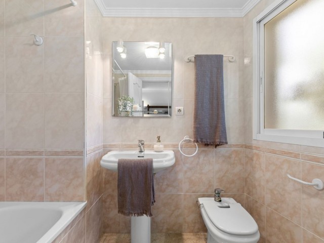 3 Bedrooms Apartment in Estepona